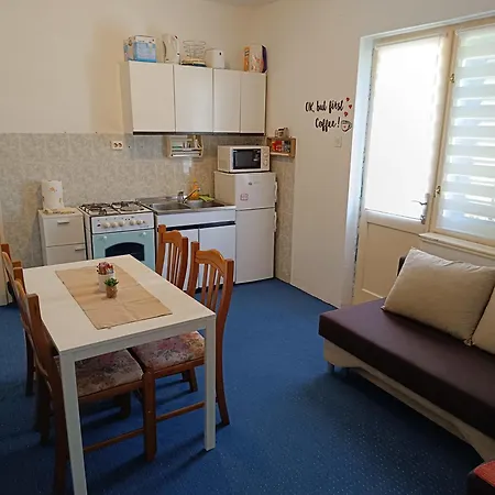 Apartamento Homestay Nera *